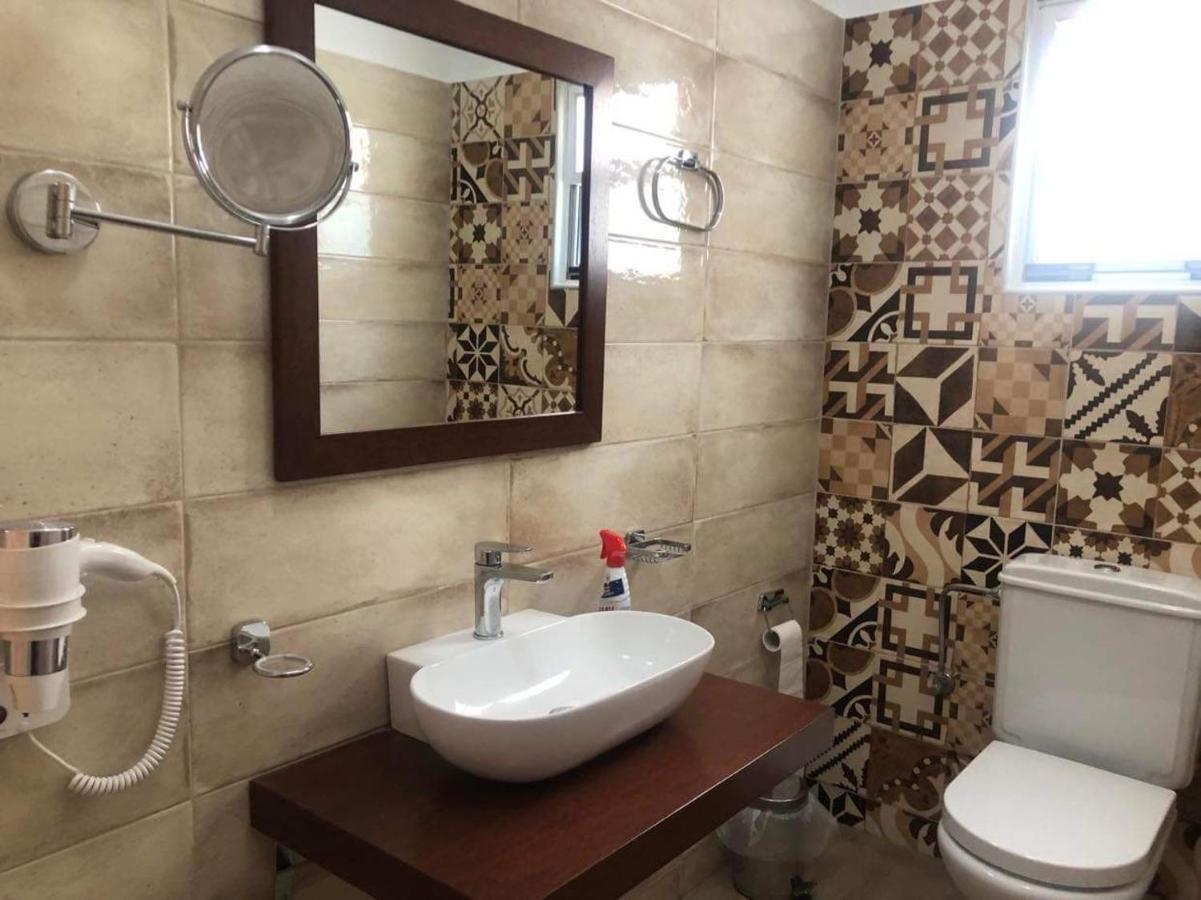 La Sirena Hotel Argászi Kültér fotó